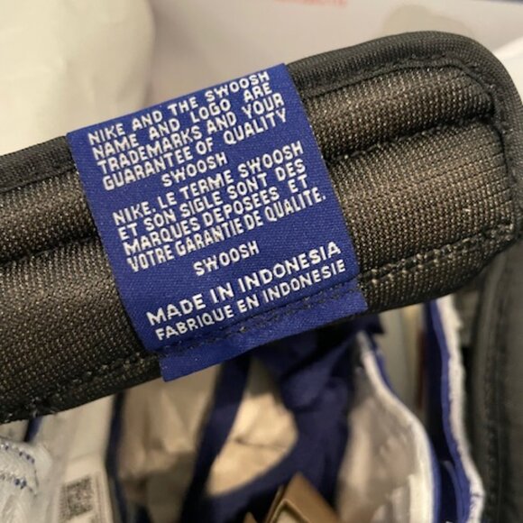 Air Jordan 1 Retro High OG Youth 7 Euro 40 UK 6 NEW in BOX Perfect Gift $140 - Picture 14 of 14